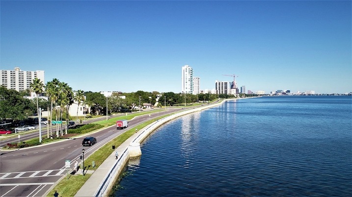 A stunning view of Bayshore Boulevard featuring beautiful waterfront homes for sale in Tampa