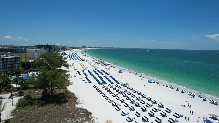 A breathtaking view of the St Pete Beach showcasing its natural wonders