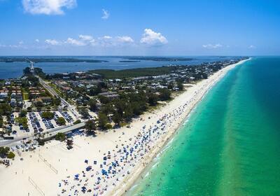 Which Florida Beach Has White Sand